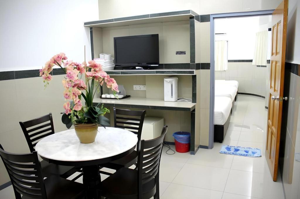Burmahtel Hotel George Town Dış mekan fotoğraf